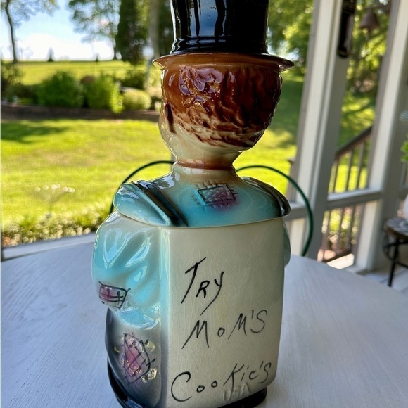 VINTAGE, AMERICAN BISQUE, CHALKBOARD HOBO, COOKIE JAR. USA MARK ON BACK. - Picture 6 of 14